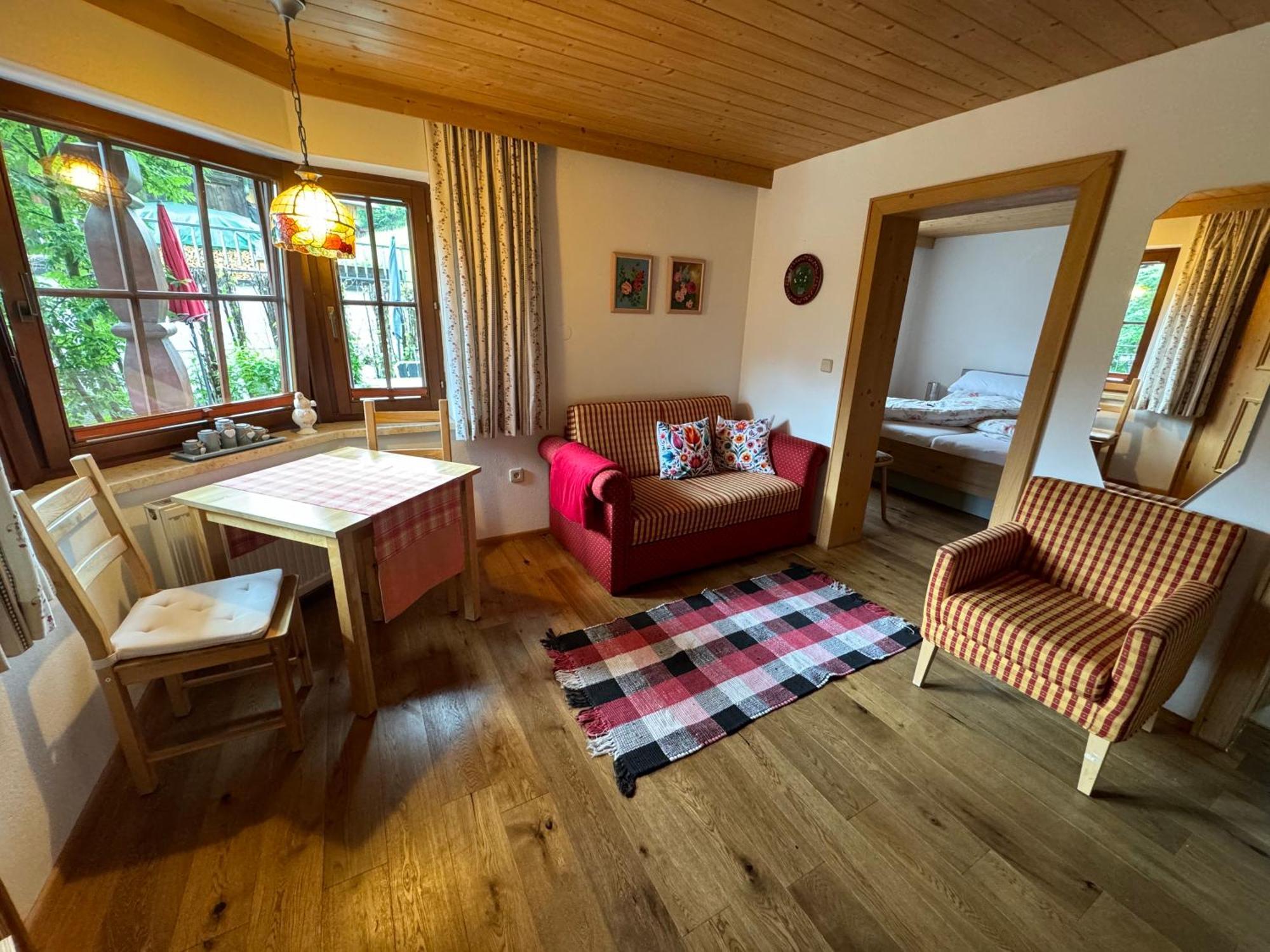 Blusnerhof Apartment เวอร์เกน ภายนอก รูปภาพ