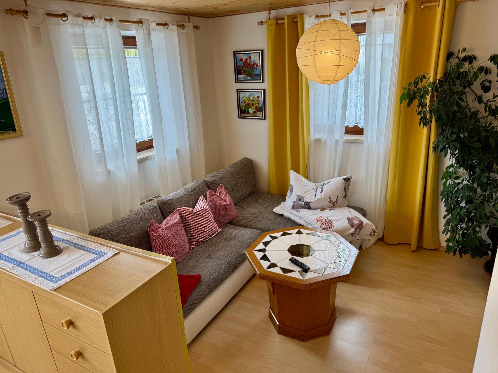 Blusnerhof Apartment เวอร์เกน ภายนอก รูปภาพ